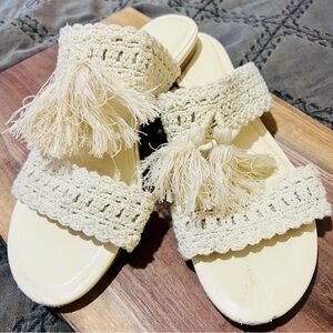 Joie Faina Crochet Flat City Slide Sandal Size 40/9.5